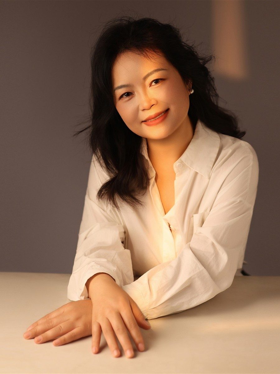 李夏 Summer Li
