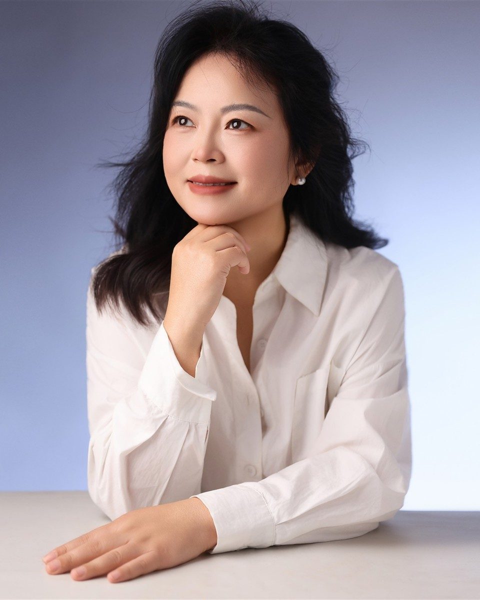 李夏 Summer Li